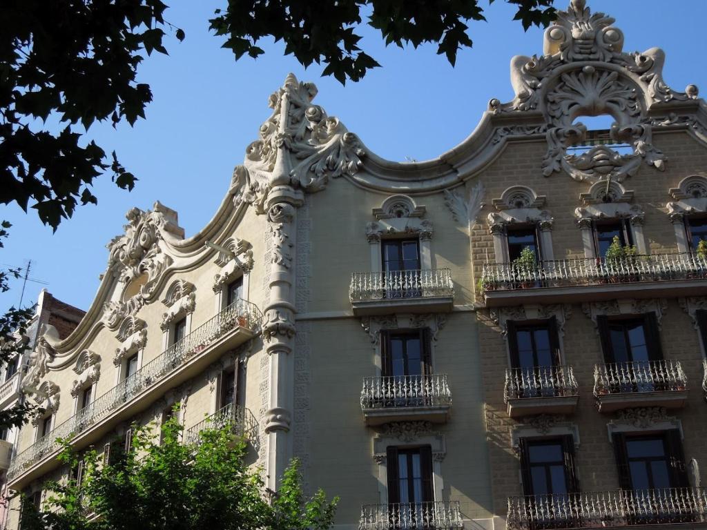 Spot Smart Nomad Bed & Breakfast Barcelona Bagian luar foto